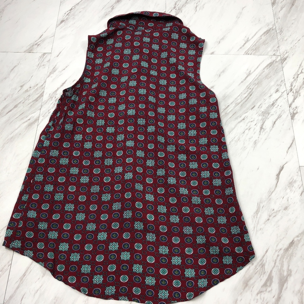Hi Low Sleeveless Blouse Size Small NWOT - Picture 2 of 7